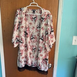 Hot Topic Floral Skull Kimono Robe - Cream and Black